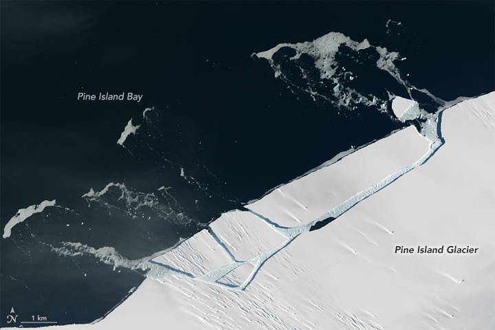 NASA Satellite Spots Mile-Long Iceberg Breaking Off of Antarctic Glacier